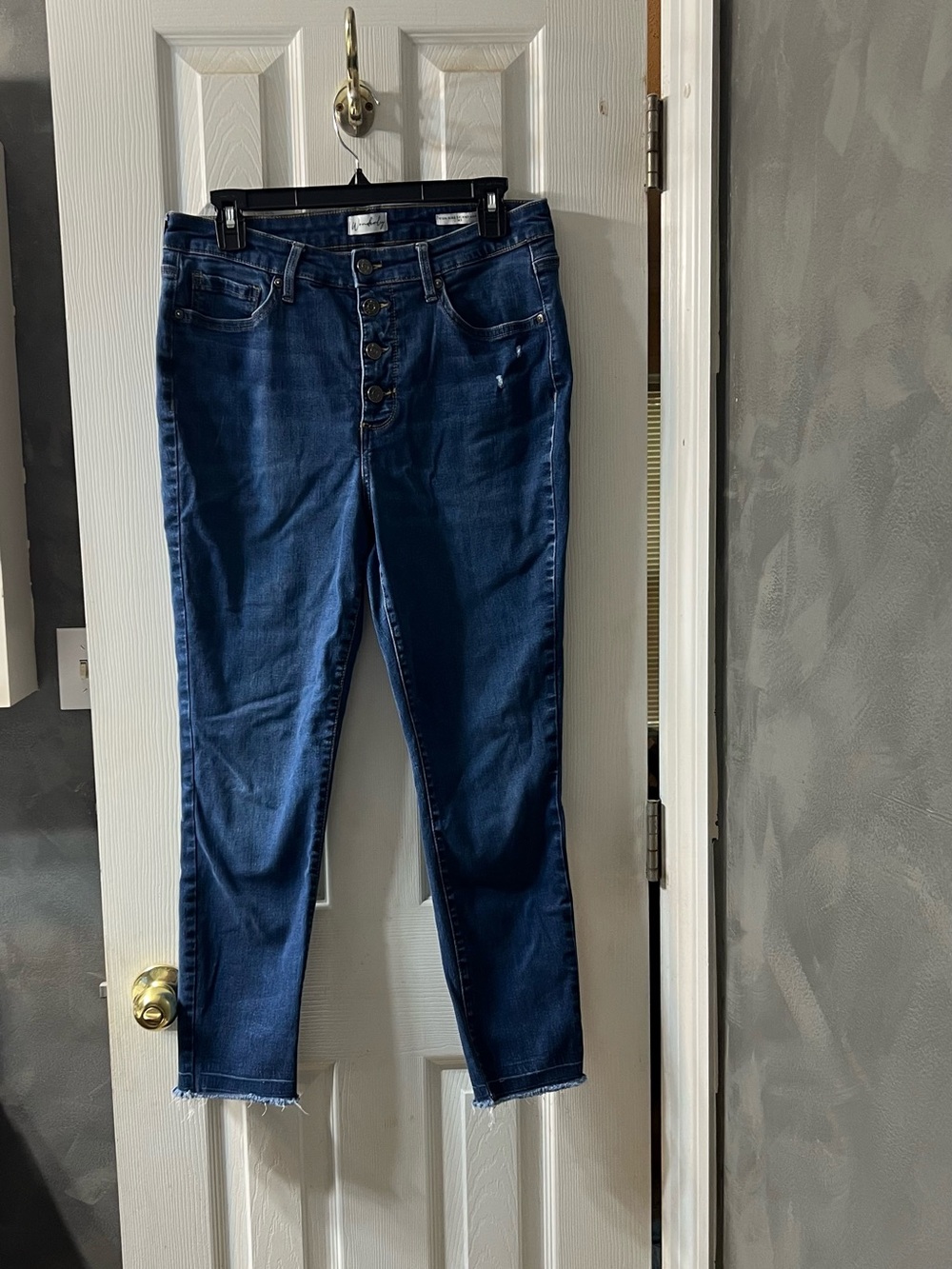 Wonderly High Waist Button Fly Raw Hem Skinny Jeans – Women’s 14R
